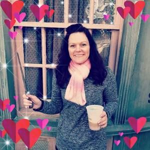 Meet your Posher, Holly